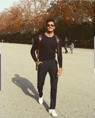 С чем носить темно-коричневый кожаный рюкзак мужчине