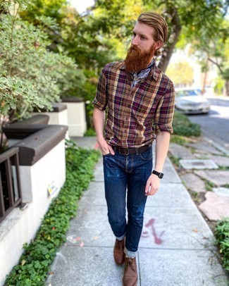 С чем носить темно-коричневый кожаный ремень мужчине