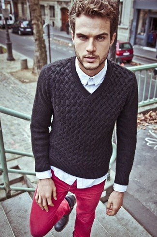 С чем носить темно-коричневые кожаные ботинки дезерты