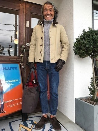 С чем носить темно-коричневые кожаные перчатки мужчине