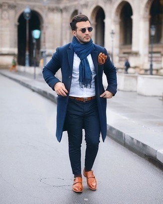 С чем носить темно-коричневые кожаные перчатки мужчине