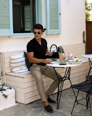 С чем носить темно-коричневые льняные брюки чинос