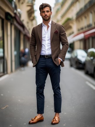 Какие пиджаки носить с темно-коричневыми лоферами мужчине