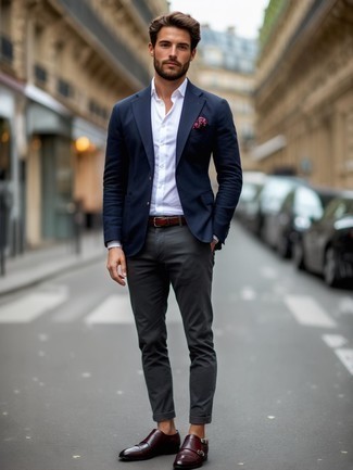 Какие пиджаки носить с темно-коричневыми монками