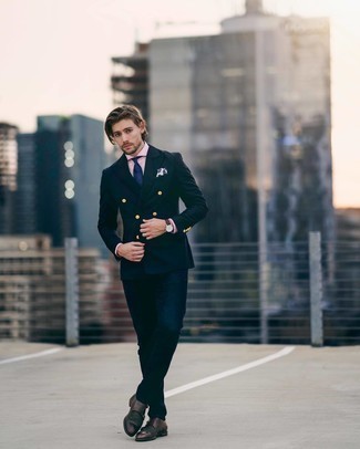 Какие двубортные пиджаки носить с темно-коричневыми монками