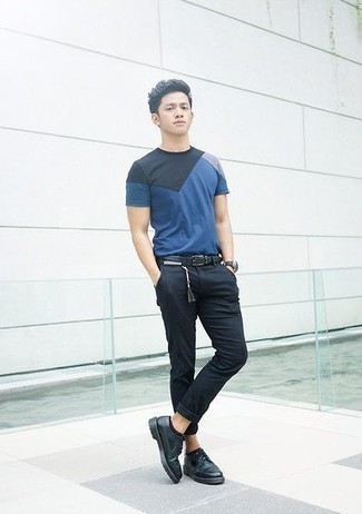 С чем носить темно-коричневые носки-невидимки мужчине