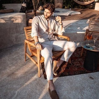 С чем носить темно-коричневые слипоны мужчине