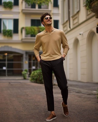 С чем носить темно-коричневые слипоны мужчине