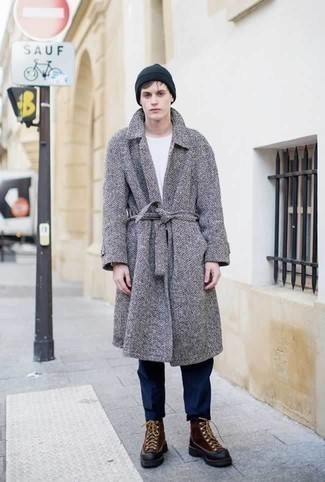 Какие брюки чинос носить с темно-коричневым зимними ботинками