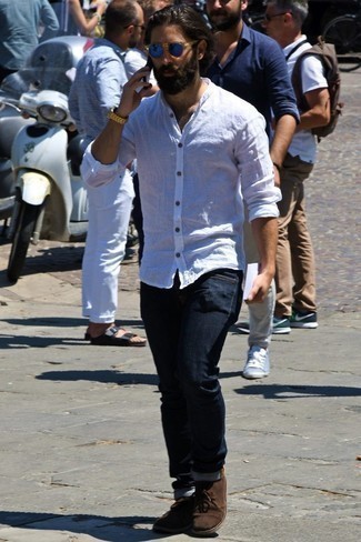 С чем носить темно-коричневые замшевые туфли дерби