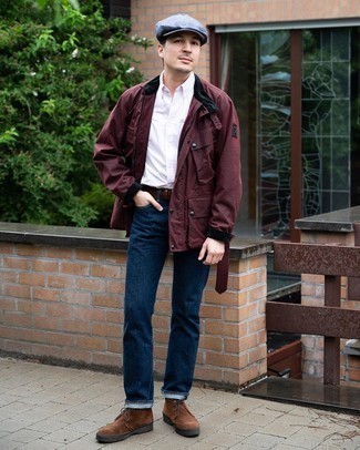 С чем носить темно-коричневые замшевые ботинки дезерты