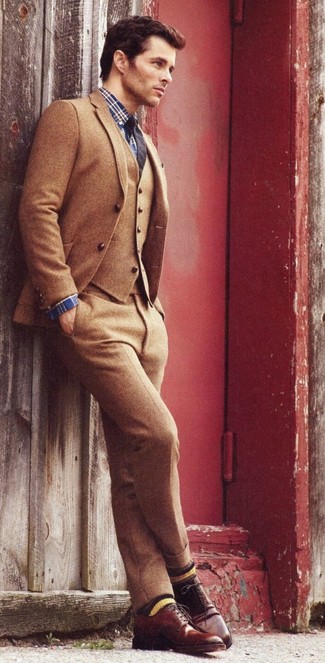 Какие туфли дерби носить с темно-коричневым костюмом