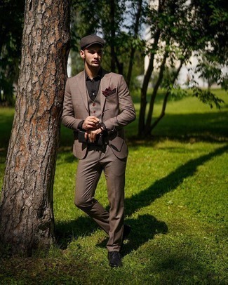 Какие туфли дерби носить с темно-коричневым костюмом