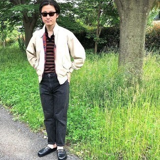 С чем носить темно-коричневую футболку мужчине