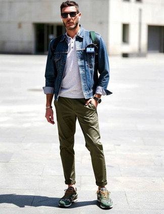 С чем носить темно-зеленые кроссовки мужчине