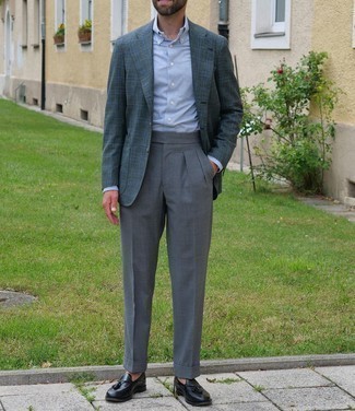 Какие лоферы носить с темно-зеленым пиджаком мужчине