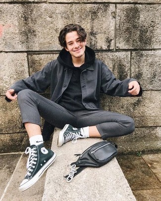 С чем носить темно-зеленые высокие кеды из плотной ткани мужчине