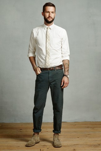 С чем носить темно-зеленые часы из плотной ткани мужчине