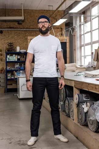 С чем носить темно-зеленые часы из плотной ткани мужчине