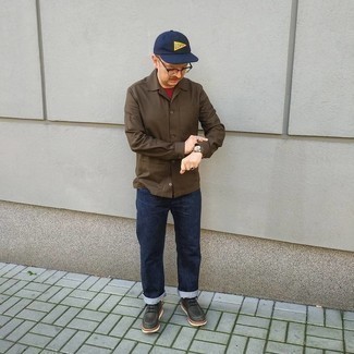 С чем носить темно-зеленые повседневные ботинки мужчине