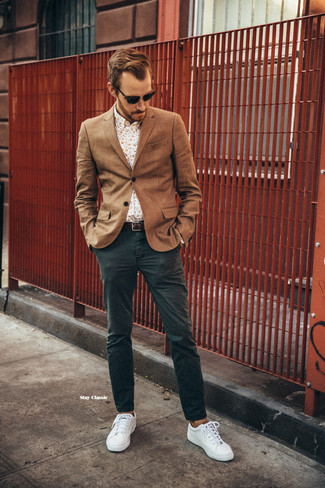 Какие пиджаки носить с темно-зелеными брюками чинос