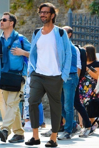 Какие лоферы носить с темно-зелеными брюками чинос