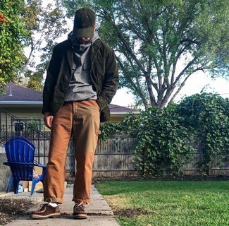 С чем носить темно-зеленый вельветовый пиджак мужчине