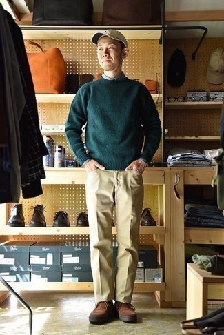 С чем носить темно-зеленый свитер с круглым вырезом мужчине