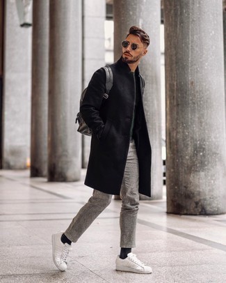 С чем носить темно-зеленый свитер с круглым вырезом мужчине