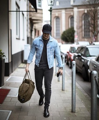 С чем носить темно-зеленую дорожную сумку мужчине