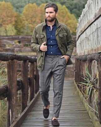 Какие лоферы носить с темно-зеленой полевой курткой