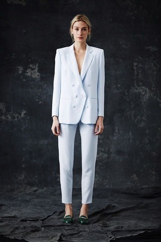 С чем носить темно-зеленые кожаные туфли