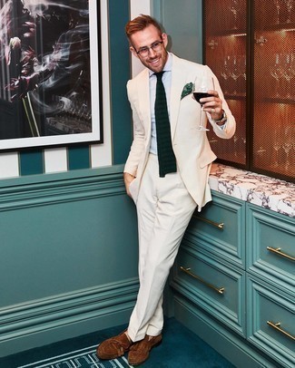 С чем носить темно-зеленый нагрудный платок с принтом