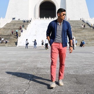 С чем носить темно-зеленые солнцезащитные очки мужчине