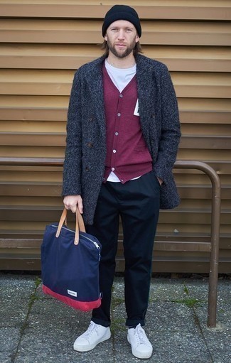 С чем носить темно-пурпурный кардиган мужчине
