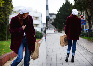 С чем носить темно-пурпурную шубу