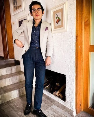 С чем носить темно-пурпурный нагрудный платок