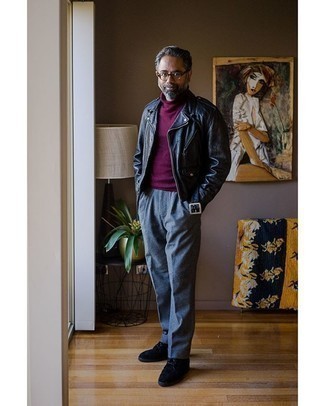 С чем носить темно-пурпурную водолазку мужчине