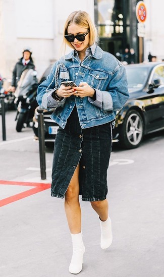 Как носить джинсовую куртку с классической рубашкой женщине