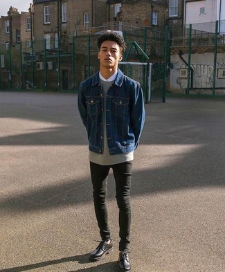 Как носить джинсовую куртку с свитшотем мужчине