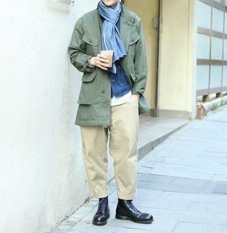 Как носить джинсовую рубашку с дождевиком мужчине