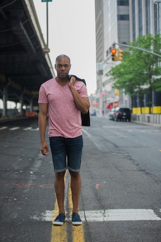 С чем носить джинсовые шорты мужчине