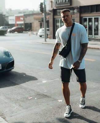 С чем носить джинсовые шорты мужчине