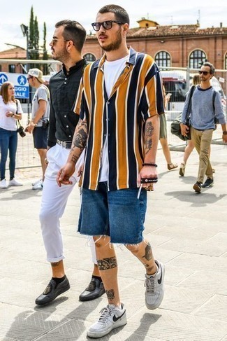 С чем носить джинсовые шорты мужчине