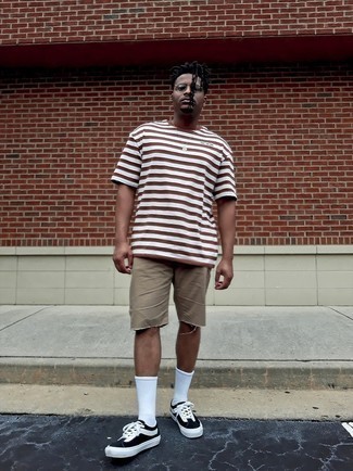 С чем носить джинсовые шорты мужчине