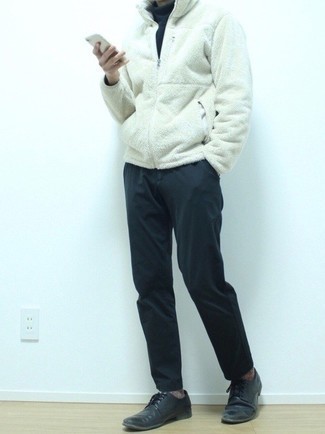 Как носить туфли дерби с свитером на молнии