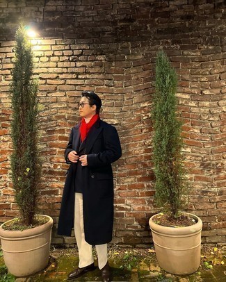 Как носить двубортный пиджак с классическими ботинками мужчине