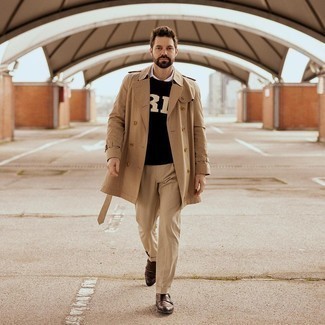 Как носить монки с двумя ремешками с плащом