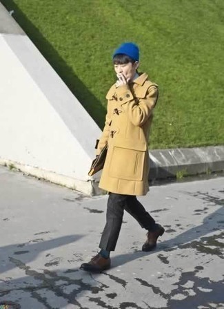 Как носить классические брюки с дафлкотом мужчине