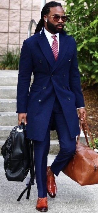 Как носить классические брюки с монками